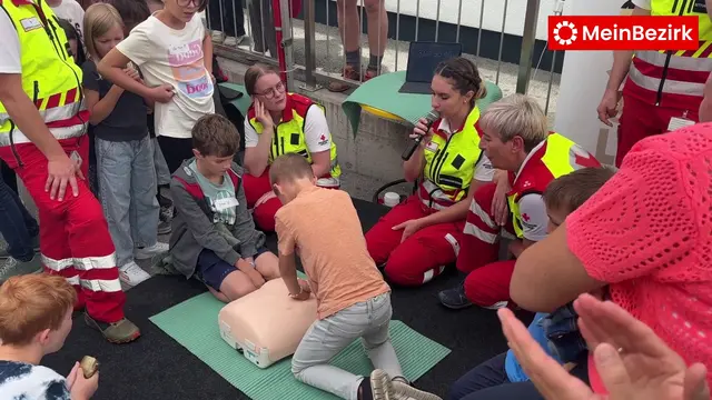 kind nach sturz in dölsach erfolgreich wiederbelebt – schnelle hilfe und rettungsmaßnahmen vor ort.
